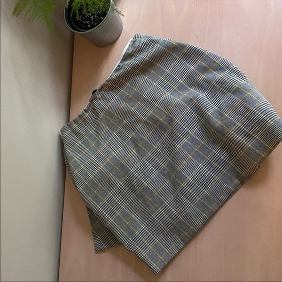 COCO & YVES Gray Yellow Plaid Tie Front Mini Skirt - Picture 5 of 5
